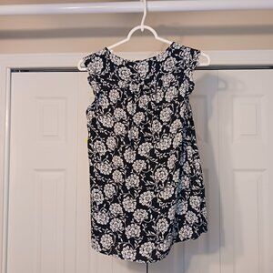 #207 3/$18 - Loft Black/White Tank Top Size XS